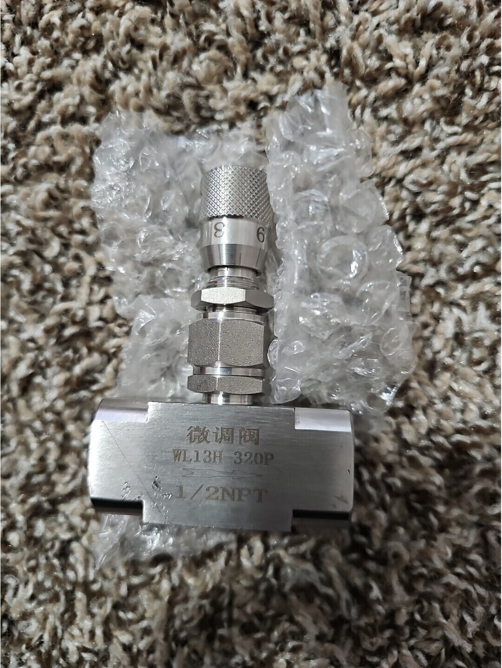 Stainless Steel Angle Micro Control Valve WL13H-320P Right Angle Flow 1/2 Npt